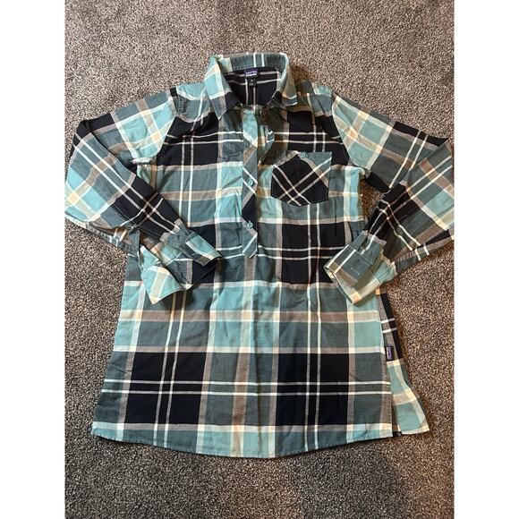 Patagonia Women's Size M Featherstone Tunic Half-Button Green Plaid Shirt - Picture 1 of 5